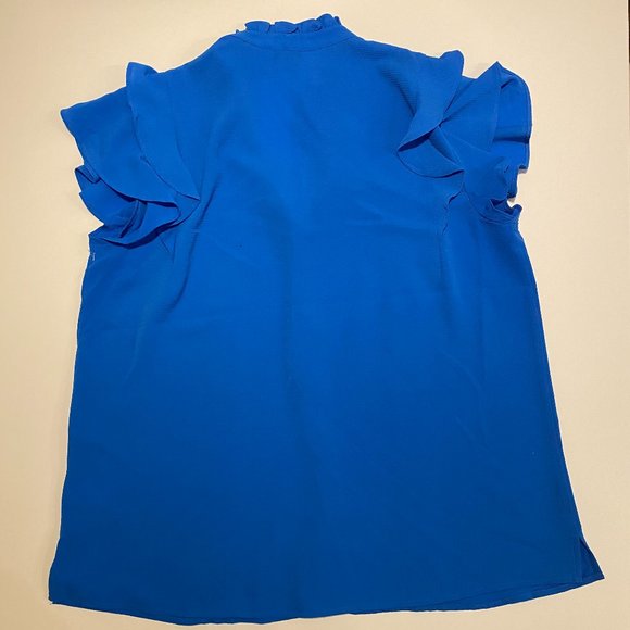 CeCe | Pintuck Ruffle Short Sleeve Blouse - Picture 4 of 5